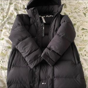 Aritzia Brand New - never worn
